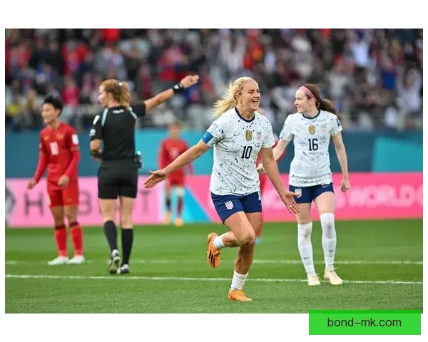 热血对决见证奇迹琳赛霍兰世界杯小组赛头球绝平荷兰点燃全场狂欢